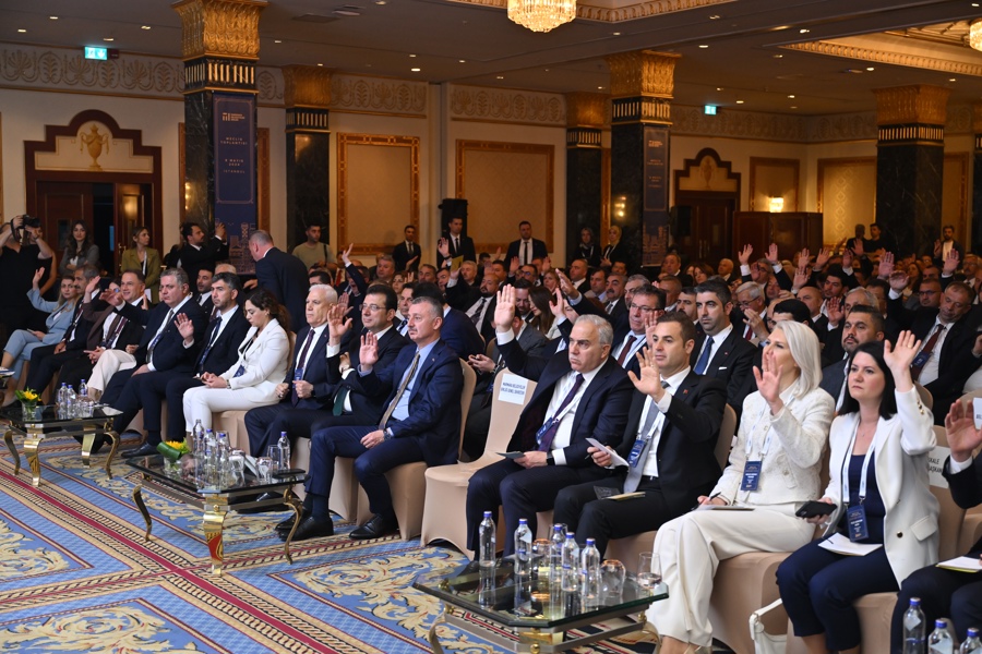 New President Elected at Marmara Municipalities Union's General Assembly}