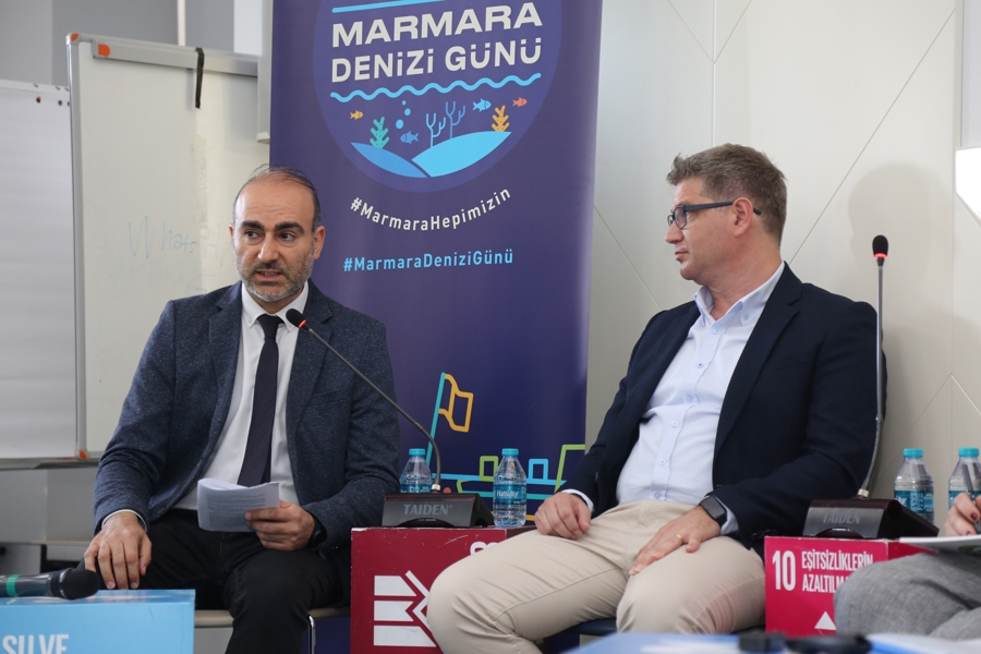 Marmara Denizi Masası İle Kamu, Özel Sektör, Akademi ve Sivil Toplum Temsilcileri Bir Araya Geldi}