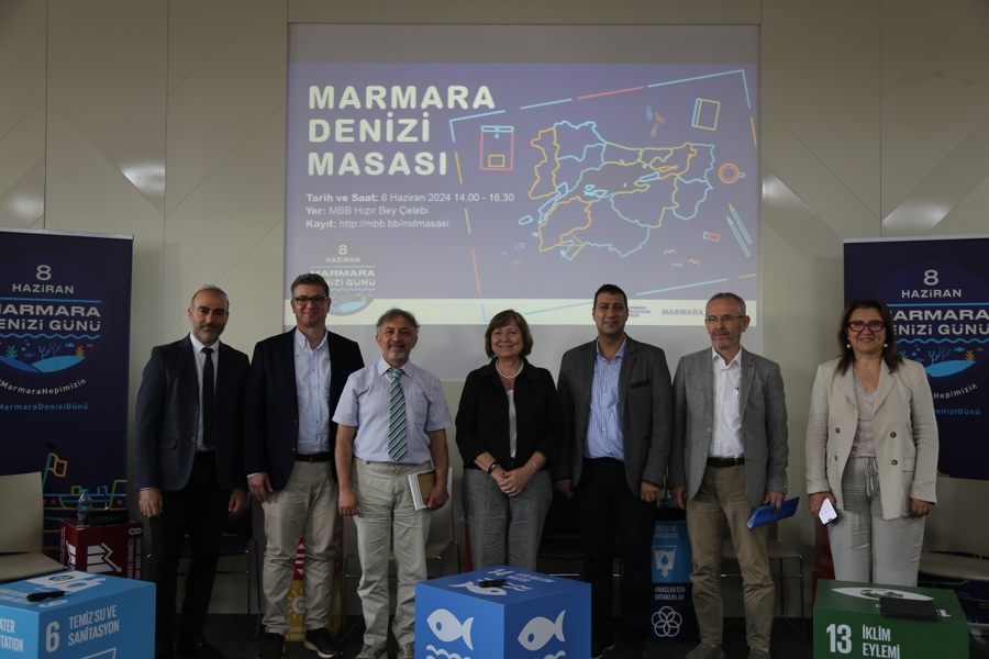 Marmara Denizi Masası İle Kamu, Özel Sektör, Akademi ve Sivil Toplum Temsilcileri Bir Araya Geldi}