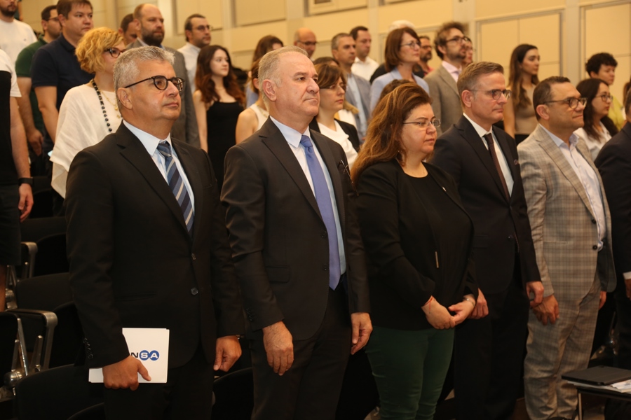 Yıkıntı Atıklarının Yönetimi Rehberi İçin Lansman Yapıldı}