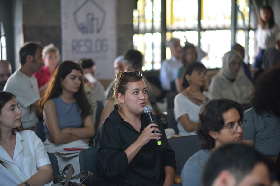 The Role of Municipalities in Culture and Arts for Cohabitation Addressed}