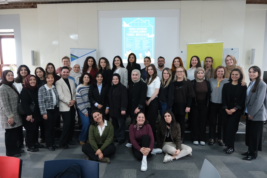 Erken Çocukluk Çalışmalarında Temel Mesajlar Öğrenme Programı Gerçekleştirildi}