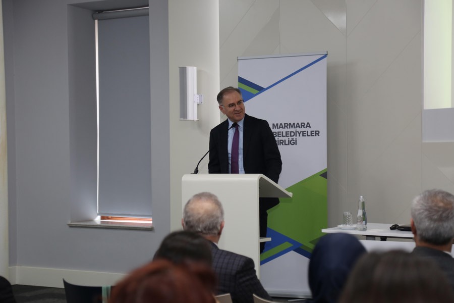 MMU Launched the Management Development Center}