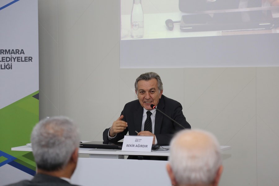 MMU Launched the Management Development Center}