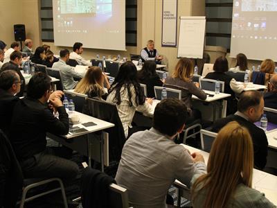 YYA Genel Eğitim Programı Katılımcıları Sertifikalarını Aldı}