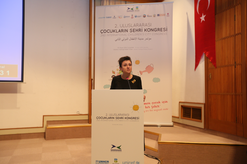 Göçmen Çocuk İçin Bir Şehir}