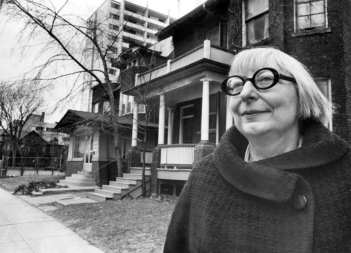 Kente Sokaktan Bakan Yazar Jane Jacobs}