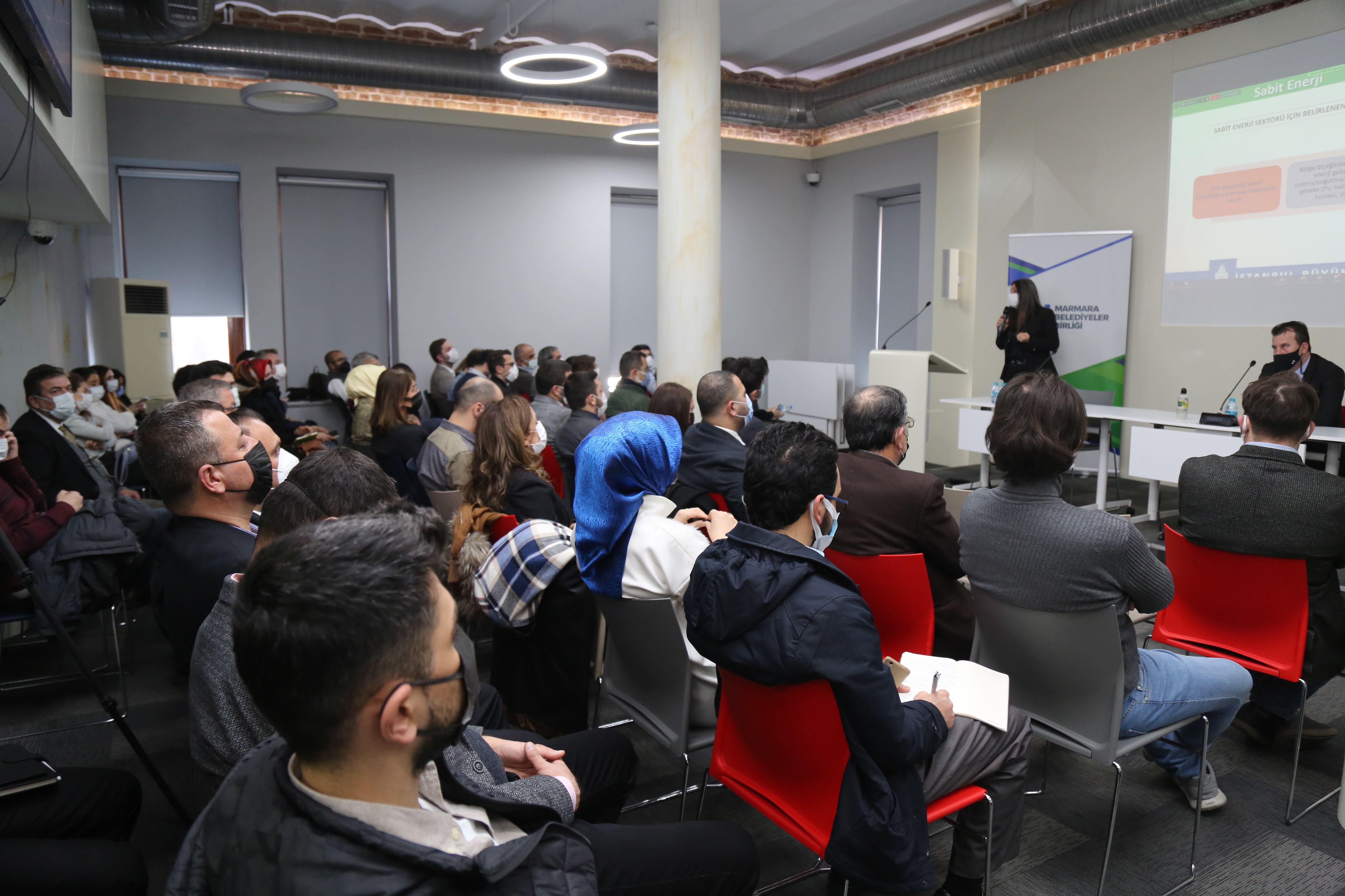 Effective Climate Policies: Local Energy And Transformation Seminar Is Held}