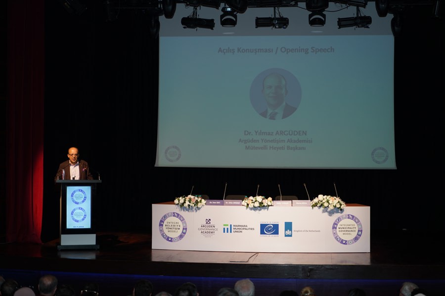 Introducing The European Governance Quality Label For Municipalities}