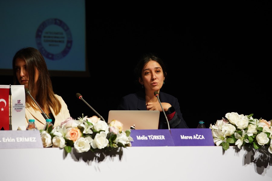 Introducing The European Governance Quality Label For Municipalities}