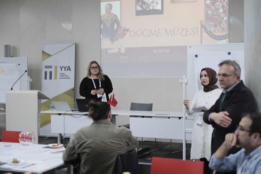 Yerel Yönetimler İçin Müze 101: Müze ve Toplum Eğitim Programı Düzenlendi}