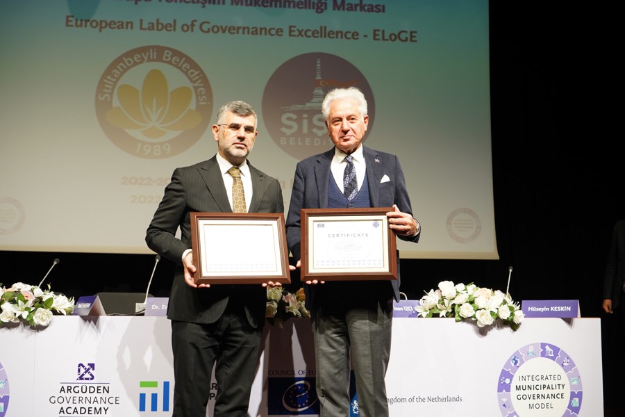 Introducing The European Governance Quality Label For Municipalities}