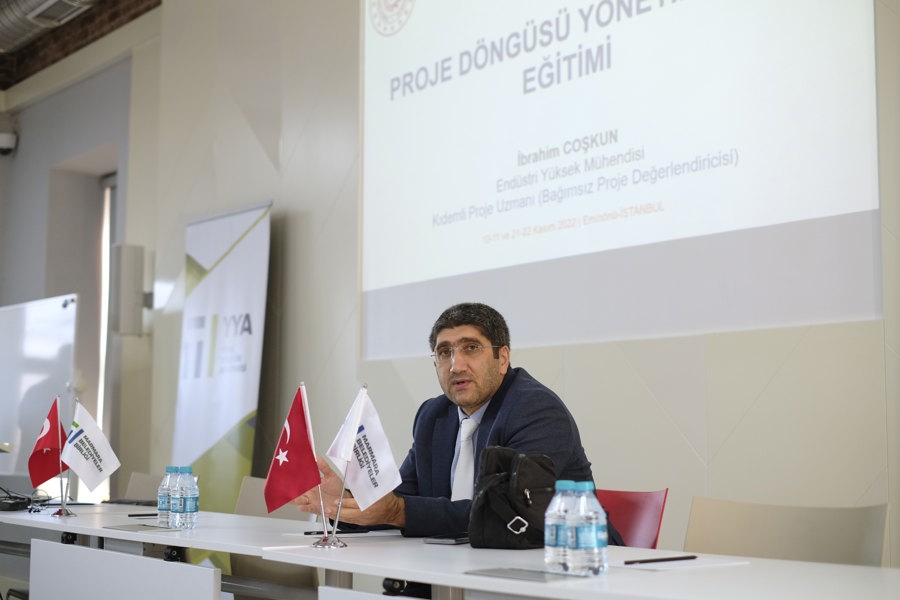 Sosyal Kalkınma İçin Proje Döngüsü Yönetimi Eğitimi Düzenlendi}