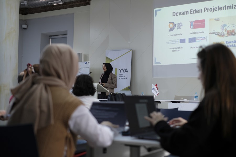 Sosyal Kalkınma İçin Proje Döngüsü Yönetimi Eğitimi Düzenlendi}